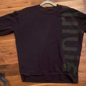 Lululemon, Perfectly Oversized Crew *Graphic in Black